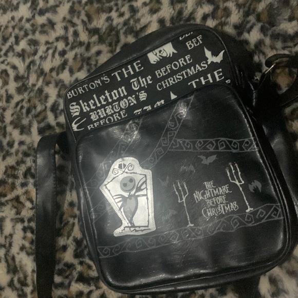 NIGHTMARE BEFORE CHRISTMAS BAG FOR SALE!! - Picture 3 of 3